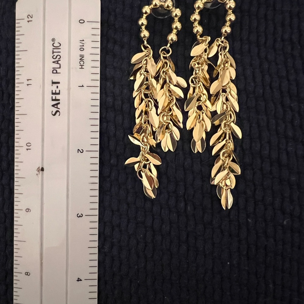 Fun!!! Gold Dangle Earrings With Posts! - image 2